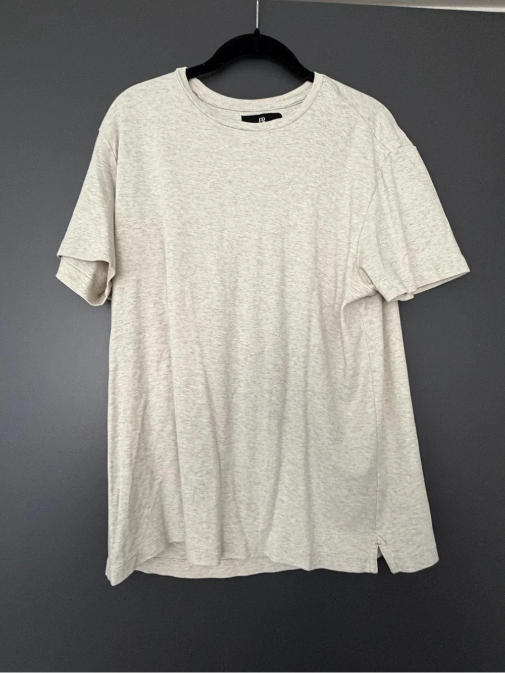 Banana Republic Men's Crew Neck T-Shirt in Oatmeal Heather